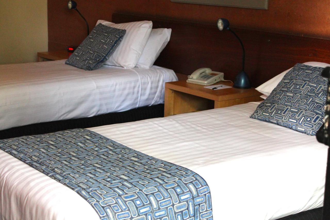 The Pemberton Hotel Екстериор снимка